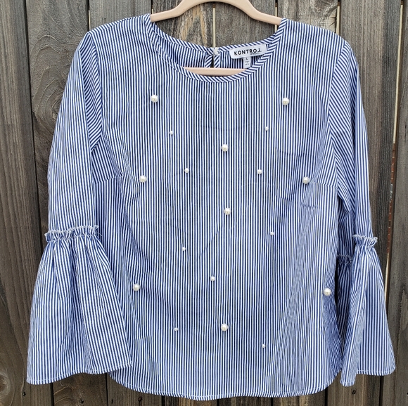 Pearl and Pinstripe Top - Picture 2 of 7